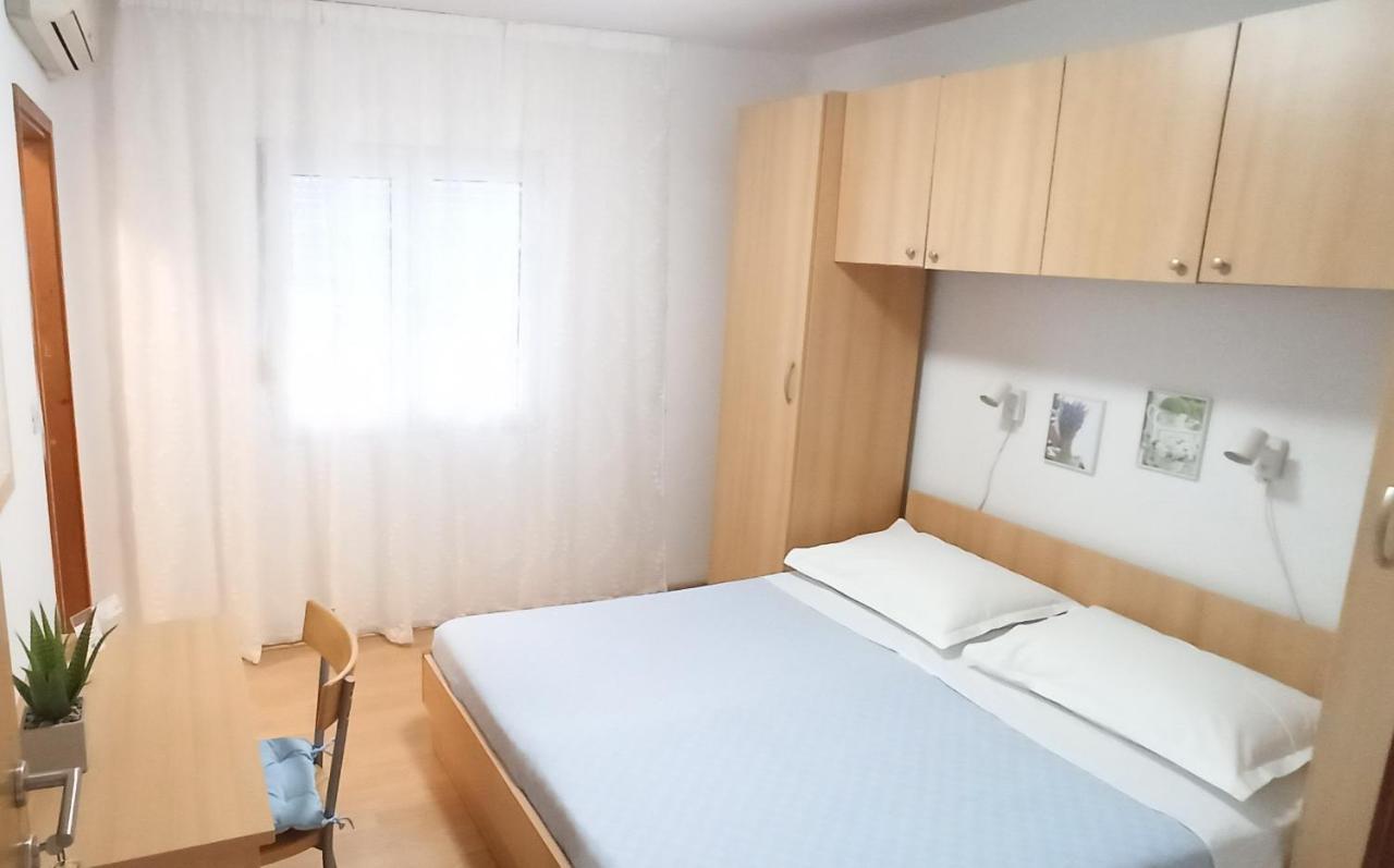 Apartmani Igor マカルスカ 部屋 写真