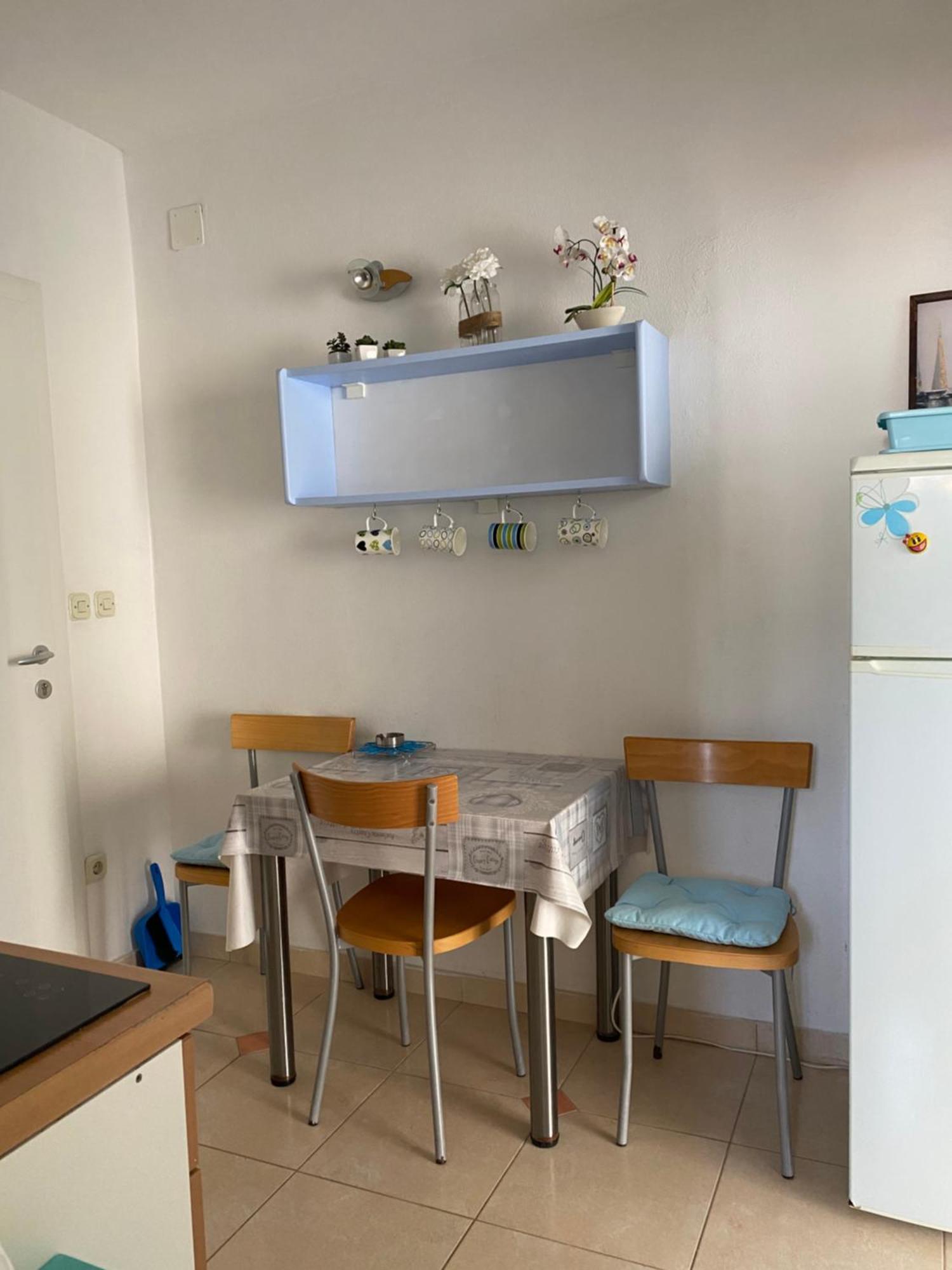 Apartmani Igor マカルスカ 部屋 写真